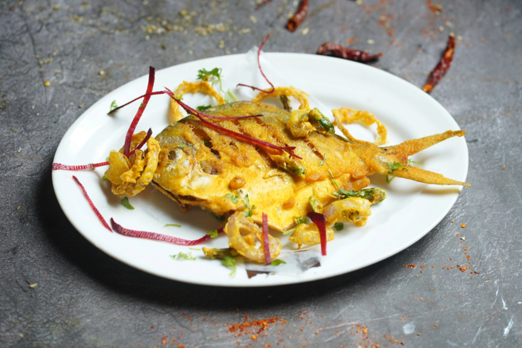 Fried Pomfret Platter